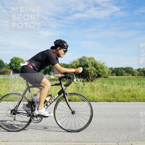 31.08.2025 - Elbe Triathlon Hamburg Michael Burmester http://msf.ph/oto/8691083 31.08.2025 09:53:33 Radfahren 391, 481, 524, 549, 574, 639, 724, 768, 925 meine-sportfotos.de