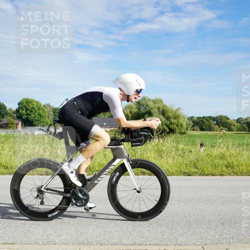 31.08.2025 - Elbe Triathlon Hamburg Michael Burmester http://msf.ph/oto/8691113 31.08.2025 09:54:25 Radfahren 415, 434, 525, 698, 725 meine-sportfotos.de