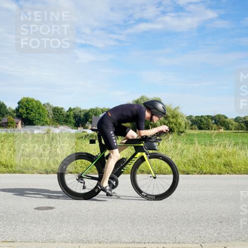 31.08.2025 - Elbe Triathlon Hamburg Michael Burmester http://msf.ph/oto/8691128 31.08.2025 09:54:45 Radfahren 521, 530, 587, 630, 805 meine-sportfotos.de