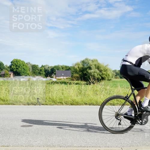 31.08.2025 - Elbe Triathlon Hamburg Michael Burmester http://msf.ph/oto/8691137 31.08.2025 09:54:56 Radfahren 402, 404, 449, 497, 616, 625, 652, 874 meine-sportfotos.de