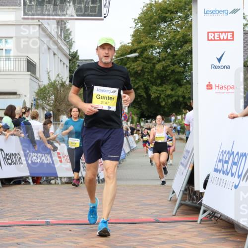 31.08.2025 - 21. Blankeneser Heldenlauf Strokosch-Dieckow http://msf.ph/oto/8691200 31.08.2025 10:31:08 Ziel 2209, 2437, 2324, 2147, 2121, 2018 meine-sportfotos.de