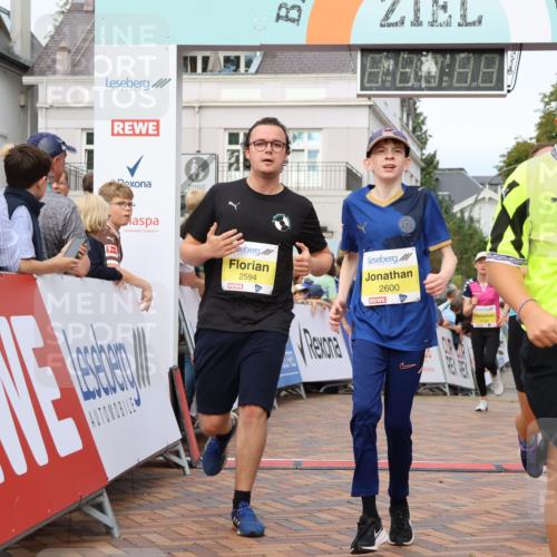 31.08.2025 - 21. Blankeneser Heldenlauf Strokosch-Dieckow http://msf.ph/oto/8691308 31.08.2025 10:30:56 Ziel 2594, 2376, 2209, 2136, 2168, 2600, 2206, 2309, 2310 meine-sportfotos.de