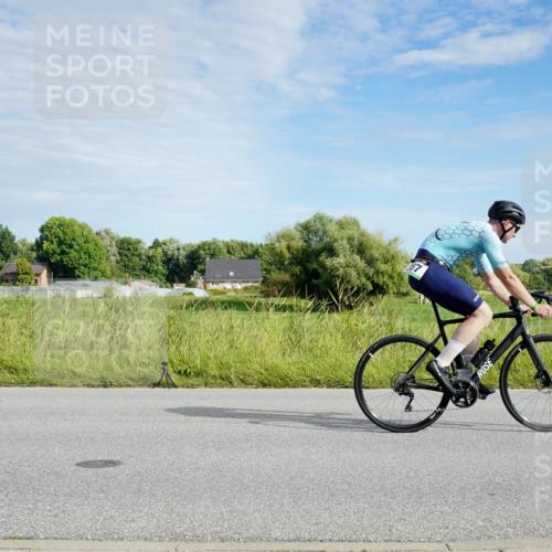 31.08.2025 - Elbe Triathlon Hamburg Michael Burmester http://msf.ph/oto/8691345 31.08.2025 09:59:18 Radfahren 387, 605, 624, 712, 732, 800, 835, 845 meine-sportfotos.de