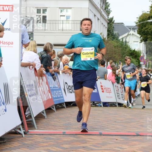 31.08.2025 - 21. Blankeneser Heldenlauf Strokosch-Dieckow http://msf.ph/oto/8691382 31.08.2025 10:26:01 Ziel 2736, 2777, 2342, 2193, 2070, 2241, 2243, 2119, 2118 meine-sportfotos.de