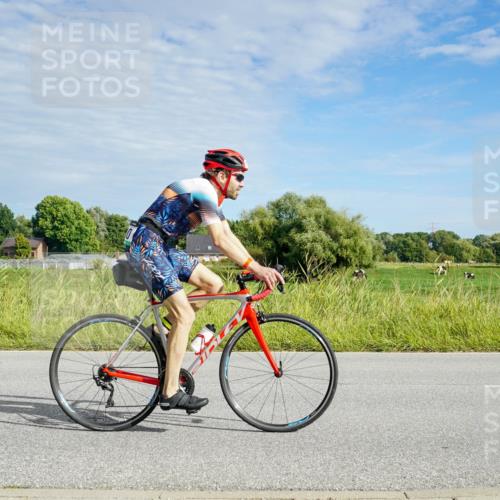 31.08.2025 - Elbe Triathlon Hamburg Michael Burmester http://msf.ph/oto/8691451 31.08.2025 10:02:16 Radfahren 569, 570, 808, 838, 909 meine-sportfotos.de