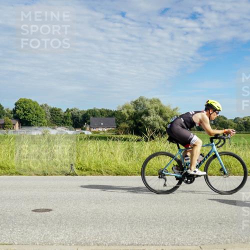 31.08.2025 - Elbe Triathlon Hamburg Michael Burmester http://msf.ph/oto/8691664 31.08.2025 10:10:04 Radfahren 625, 799 meine-sportfotos.de