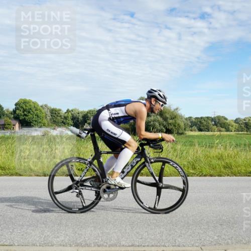 31.08.2025 - Elbe Triathlon Hamburg Michael Burmester http://msf.ph/oto/8691683 31.08.2025 10:10:38 Radfahren 497, 558, 653, 678, 929 meine-sportfotos.de