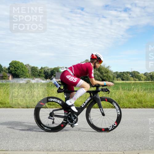 31.08.2025 - Elbe Triathlon Hamburg Michael Burmester http://msf.ph/oto/8691689 31.08.2025 10:10:46 Radfahren 497, 616, 653, 893 meine-sportfotos.de