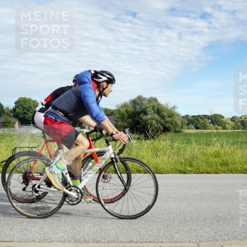 31.08.2025 - Elbe Triathlon Hamburg Michael Burmester http://msf.ph/oto/8691693 31.08.2025 10:10:55 Radfahren 521, 606, 616, 627, 692, 785 meine-sportfotos.de