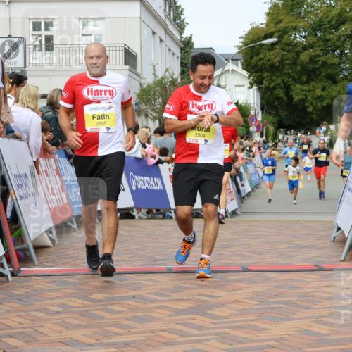 31.08.2025 - 21. Blankeneser Heldenlauf Strokosch-Dieckow http://msf.ph/oto/8691698 31.08.2025 10:25:27 Ziel 2541, 2636, 2363, 2367, 2505, 2504 meine-sportfotos.de