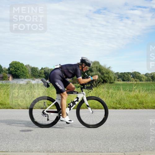 31.08.2025 - Elbe Triathlon Hamburg Michael Burmester http://msf.ph/oto/8691773 31.08.2025 10:13:40 Radfahren 432, 821, 916, 925 meine-sportfotos.de