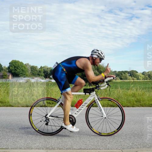 31.08.2025 - Elbe Triathlon Hamburg Michael Burmester http://msf.ph/oto/8691812 31.08.2025 10:15:18 Radfahren 610, 635, 707, 740 meine-sportfotos.de