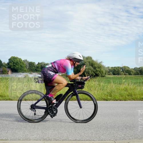 31.08.2025 - Elbe Triathlon Hamburg Michael Burmester http://msf.ph/oto/8691881 31.08.2025 10:18:08 Radfahren 461, 909 meine-sportfotos.de