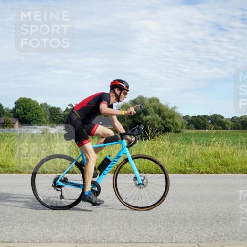 31.08.2025 - Elbe Triathlon Hamburg Michael Burmester http://msf.ph/oto/8691923 31.08.2025 10:19:56 Radfahren 609, 742, 795, 807, 903, 921 meine-sportfotos.de
