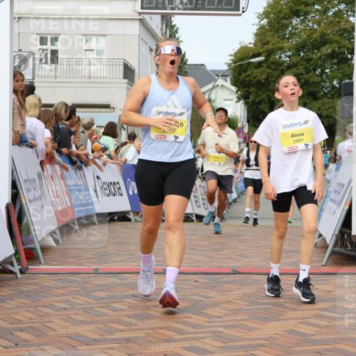 31.08.2025 - 21. Blankeneser Heldenlauf Strokosch-Dieckow http://msf.ph/oto/8691949 31.08.2025 10:25:11 Ziel 2641, 2357, 2183, 2717, 2285, 2286, 2331, 2053, 2359, 2661 meine-sportfotos.de