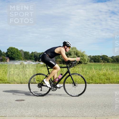 31.08.2025 - Elbe Triathlon Hamburg Michael Burmester http://msf.ph/oto/8691963 31.08.2025 10:21:22 Radfahren 687, 744, 790, 822, 1034, 1036 meine-sportfotos.de