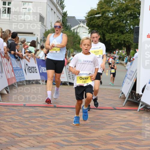 31.08.2025 - 21. Blankeneser Heldenlauf Strokosch-Dieckow http://msf.ph/oto/8691987 31.08.2025 10:25:10 Ziel 2641, 2357, 2183, 2717, 2285, 2286, 2331, 2053, 2359, 2661 meine-sportfotos.de