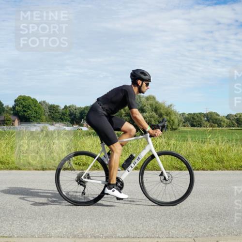 31.08.2025 - Elbe Triathlon Hamburg Michael Burmester http://msf.ph/oto/8692016 31.08.2025 10:22:28 Radfahren 612, 832, 899, 983, 1009, 1051, 1052 meine-sportfotos.de