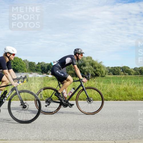 31.08.2025 - Elbe Triathlon Hamburg Michael Burmester http://msf.ph/oto/8692021 31.08.2025 10:22:37 Radfahren 400, 879, 939, 950, 984, 998, 1070 meine-sportfotos.de
