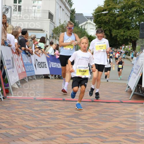 31.08.2025 - 21. Blankeneser Heldenlauf Strokosch-Dieckow http://msf.ph/oto/8692022 31.08.2025 10:25:09 Ziel 2641, 2357, 2183, 2717, 2285, 2286, 2331, 2053, 2359, 2661 meine-sportfotos.de