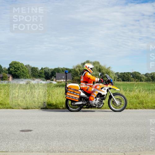 31.08.2025 - Elbe Triathlon Hamburg Michael Burmester http://msf.ph/oto/8692030 31.08.2025 10:22:51 Radfahren 805, 871, 878, 942, 963, 1007, 1048, 1067 meine-sportfotos.de