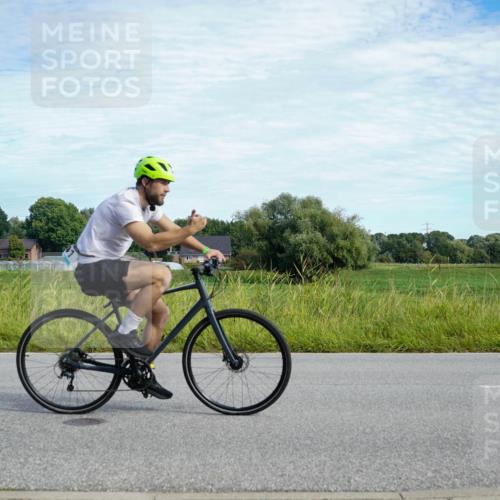 31.08.2025 - Elbe Triathlon Hamburg Michael Burmester http://msf.ph/oto/8692200 31.08.2025 10:27:41 Radfahren 797, 941, 1038, 1059 meine-sportfotos.de