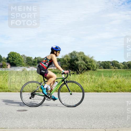 31.08.2025 - Elbe Triathlon Hamburg Michael Burmester http://msf.ph/oto/8692256 31.08.2025 10:29:57 Radfahren 606, 870, 887, 888, 1011, 1155, 1180, 1202 meine-sportfotos.de