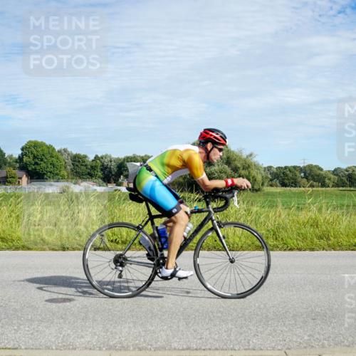 31.08.2025 - Elbe Triathlon Hamburg Michael Burmester http://msf.ph/oto/8692275 31.08.2025 10:30:37 Radfahren 774, 1068 meine-sportfotos.de