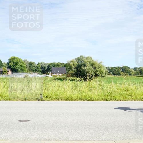 31.08.2025 - Elbe Triathlon Hamburg Michael Burmester http://msf.ph/oto/8692355 31.08.2025 10:33:30 Radfahren 826, 838, 850, 859, 908, 1211, 1235, 1241 meine-sportfotos.de