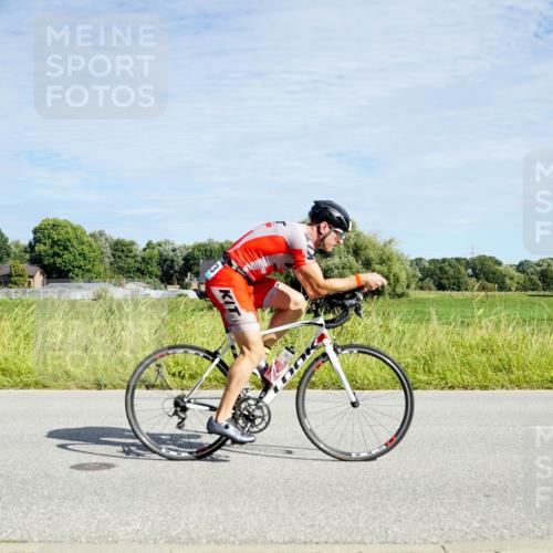 31.08.2025 - Elbe Triathlon Hamburg Michael Burmester http://msf.ph/oto/8692367 31.08.2025 10:33:49 Radfahren 758, 1025, 1223, 1238 meine-sportfotos.de