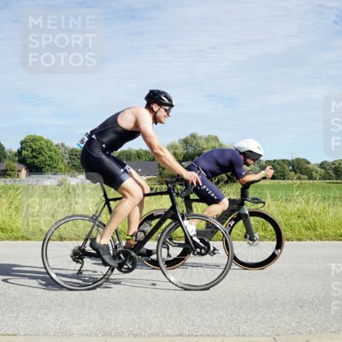 31.08.2025 - Elbe Triathlon Hamburg Michael Burmester http://msf.ph/oto/8692375 31.08.2025 10:34:13 Radfahren 909, 928, 1033, 1090, 1136, 1167, 1190 meine-sportfotos.de