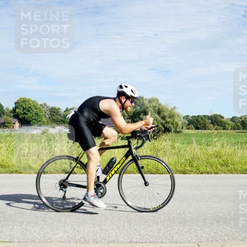 31.08.2025 - Elbe Triathlon Hamburg Michael Burmester http://msf.ph/oto/8692382 31.08.2025 10:34:27 Radfahren 968, 1146, 1176 meine-sportfotos.de