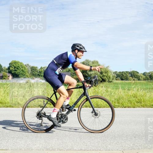 31.08.2025 - Elbe Triathlon Hamburg Michael Burmester http://msf.ph/oto/8692397 31.08.2025 10:34:58 Radfahren 901, 1045, 1205, 1220 meine-sportfotos.de