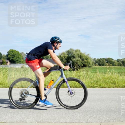 31.08.2025 - Elbe Triathlon Hamburg Michael Burmester http://msf.ph/oto/8692451 31.08.2025 10:36:28 Radfahren 681, 877, 1007, 1012 meine-sportfotos.de
