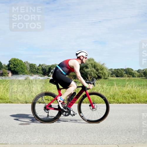 31.08.2025 - Elbe Triathlon Hamburg Michael Burmester http://msf.ph/oto/8692455 31.08.2025 10:36:39 Radfahren 920, 1024, 1042, 1113, 1137, 1159, 1222 meine-sportfotos.de