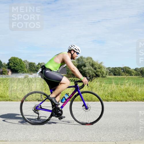 31.08.2025 - Elbe Triathlon Hamburg Michael Burmester http://msf.ph/oto/8692479 31.08.2025 10:37:07 Radfahren 808, 816, 822, 880, 931, 989, 1030, 1063, 1086, 1207, 1304 meine-sportfotos.de