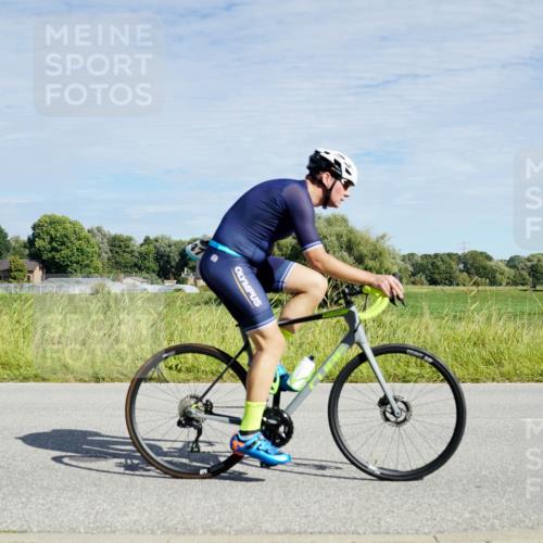 31.08.2025 - Elbe Triathlon Hamburg Michael Burmester http://msf.ph/oto/8692515 31.08.2025 10:38:16 Radfahren 824, 832, 844, 965, 1016, 1047, 1048, 1152 meine-sportfotos.de