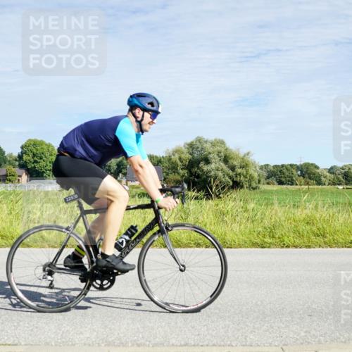 31.08.2025 - Elbe Triathlon Hamburg Michael Burmester http://msf.ph/oto/8692565 31.08.2025 10:39:32 Radfahren 812, 836, 945, 1037, 1107, 1258, 1265 meine-sportfotos.de