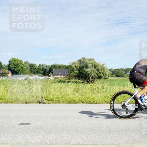 31.08.2025 - Elbe Triathlon Hamburg Michael Burmester http://msf.ph/oto/8692673 31.08.2025 10:42:56 Radfahren 934, 991, 1098, 1266, 1281, 1329 meine-sportfotos.de