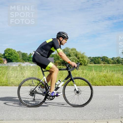 31.08.2025 - Elbe Triathlon Hamburg Michael Burmester http://msf.ph/oto/8692770 31.08.2025 10:46:40 Radfahren 1139, 1143, 1170, 1213, 1263 meine-sportfotos.de