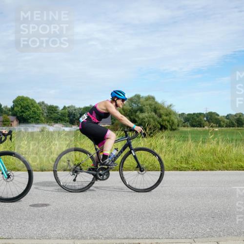 31.08.2025 - Elbe Triathlon Hamburg Michael Burmester http://msf.ph/oto/8693050 31.08.2025 10:57:02 Radfahren 1305, 1361, 1392, 1414, 1450, 1458 meine-sportfotos.de