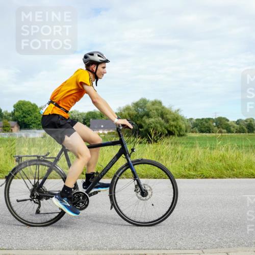 31.08.2025 - Elbe Triathlon Hamburg Michael Burmester http://msf.ph/oto/8693602 31.08.2025 11:24:35 Radfahren 952, 1477 meine-sportfotos.de
