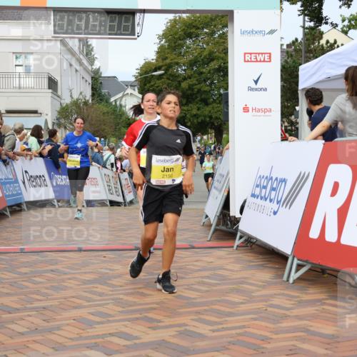 31.08.2025 - 21. Blankeneser Heldenlauf Strokosch-Dieckow http://msf.ph/oto/8694040 31.08.2025 10:27:11 Ziel 1101, 2150, 2205, 2521, 2517, 2413 meine-sportfotos.de