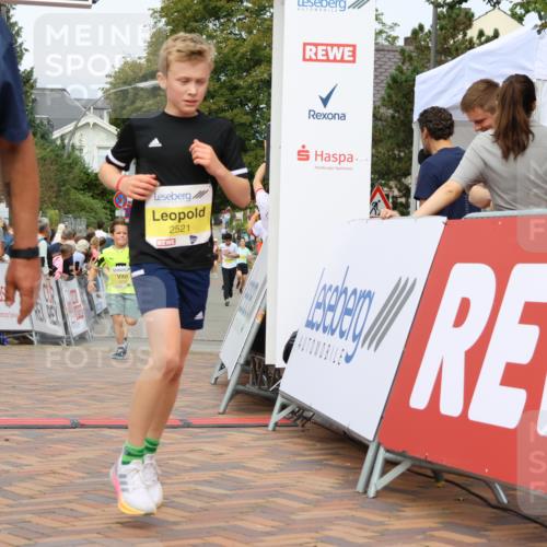 31.08.2025 - 21. Blankeneser Heldenlauf Strokosch-Dieckow http://msf.ph/oto/8694110 31.08.2025 10:27:07 Ziel 1101, 2150, 2205, 2521, 2517 meine-sportfotos.de