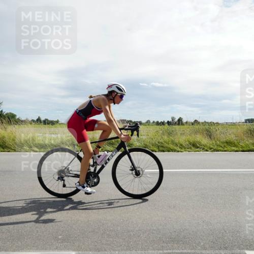 31.08.2025 - Elbe Triathlon Hamburg Michael Burmester http://msf.ph/oto/8694173 31.08.2025 14:42:31 Radfahren  meine-sportfotos.de