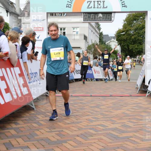 31.08.2025 - 21. Blankeneser Heldenlauf Strokosch-Dieckow http://msf.ph/oto/8694416 31.08.2025 10:26:43 Ziel 2022, 2706, 2057, 2013, 2648, 2007, 2607, 2646, 2487, 2354, 2296 meine-sportfotos.de