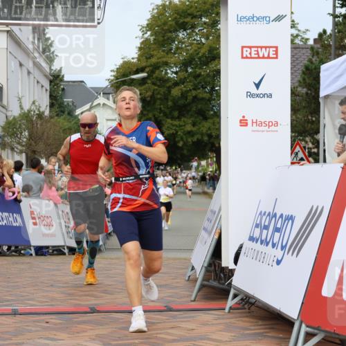 31.08.2025 - 21. Blankeneser Heldenlauf Strokosch-Dieckow http://msf.ph/oto/8694708 31.08.2025 10:26:13 Ziel 2736, 2777, 2046, 2671, 2564, 2447 meine-sportfotos.de