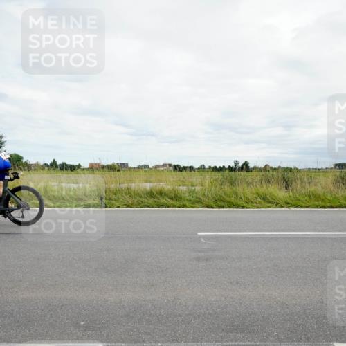 31.08.2025 - Elbe Triathlon Hamburg Michael Burmester http://msf.ph/oto/8695127 31.08.2025 16:27:15 Radfahren  meine-sportfotos.de