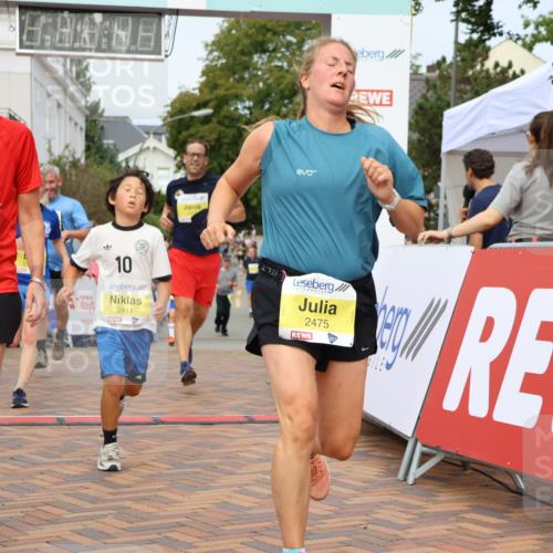 31.08.2025 - 21. Blankeneser Heldenlauf Strokosch-Dieckow http://msf.ph/oto/8695160 31.08.2025 10:25:33 Ziel 2410, 2411, 2742, 2541, 2475, 2363, 2367, 2397, 2505, 2504, 2726 meine-sportfotos.de