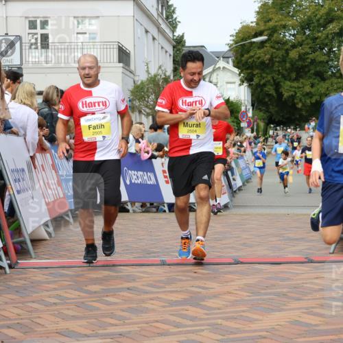 31.08.2025 - 21. Blankeneser Heldenlauf Strokosch-Dieckow http://msf.ph/oto/8695186 31.08.2025 10:25:27 Ziel 2541, 2636, 2363, 2367, 2505, 2504 meine-sportfotos.de